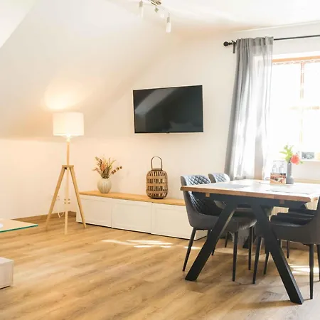 Ferienwohnungen Koehler Neualbenreuth Exterior foto